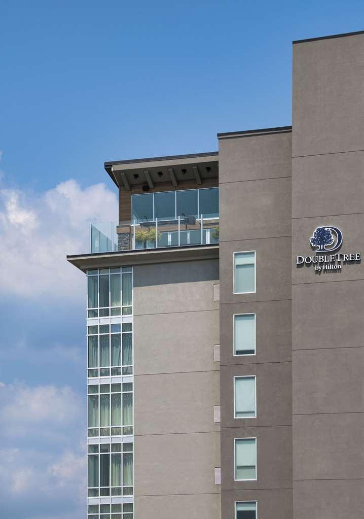 Doubletree By Hilton Asheville Downtown Exterior photo