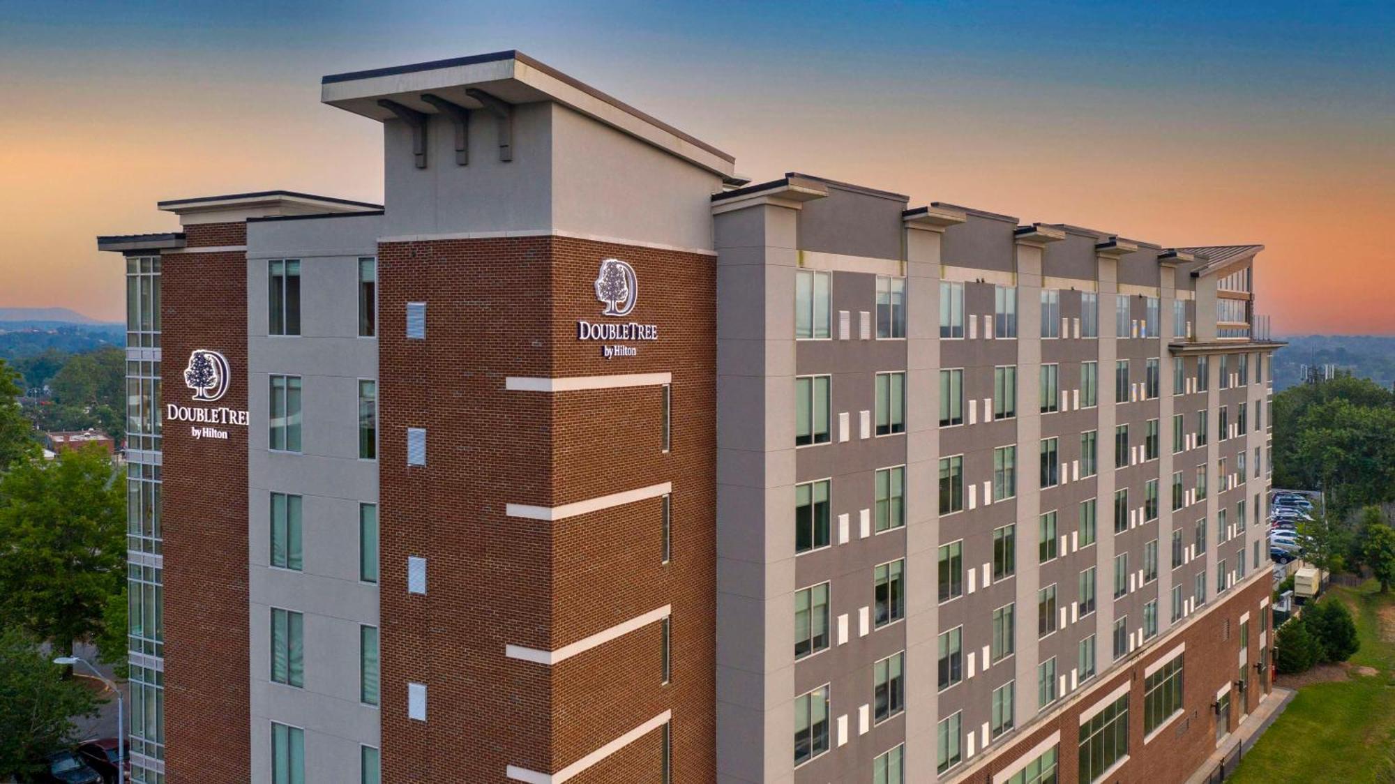 Doubletree By Hilton Asheville Downtown Exterior photo